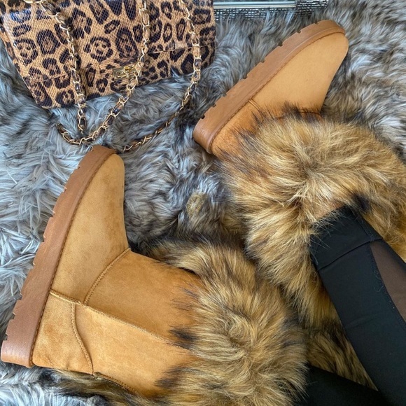 Asymmetrical Tan Faux Fur Boots - Picture 2 of 9